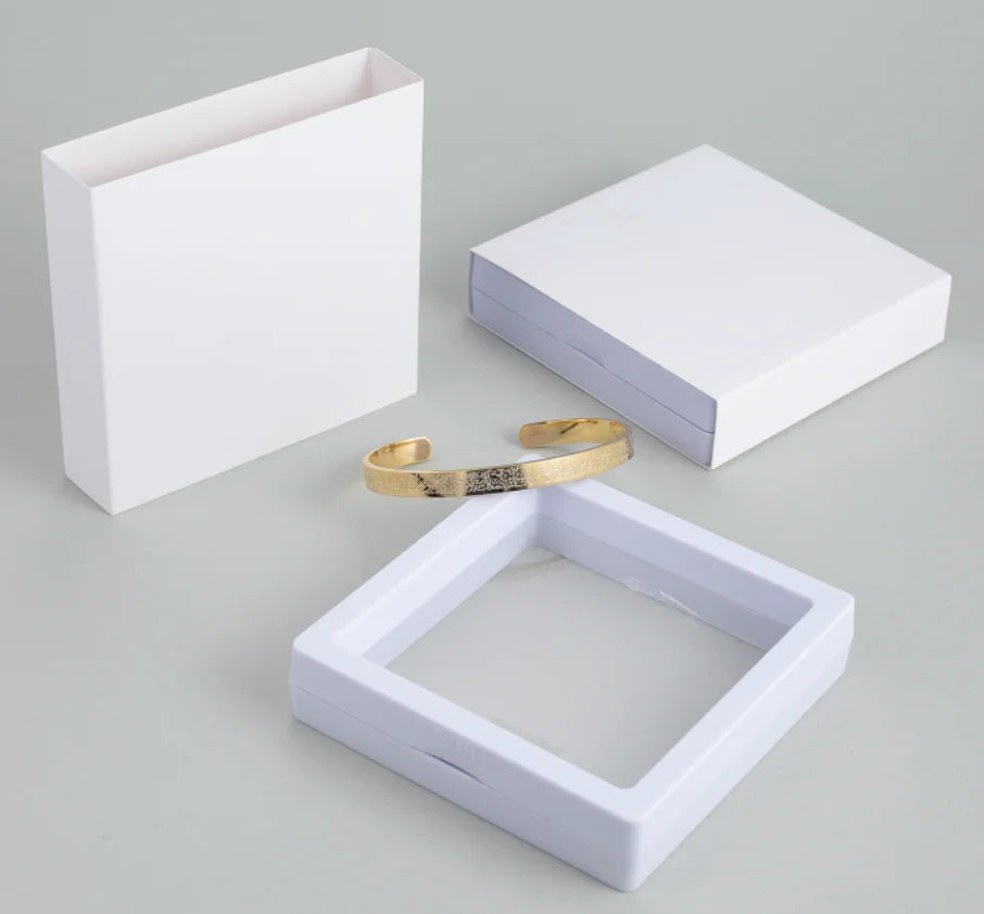 Colar Personalizado com Inicial e Pérolas Since - Ziriah