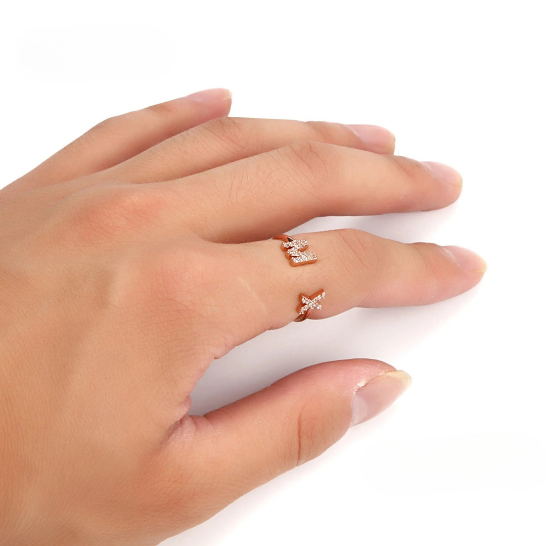 Anel Personalizado com Letras e Zircônia Banhado a Ouro 18k