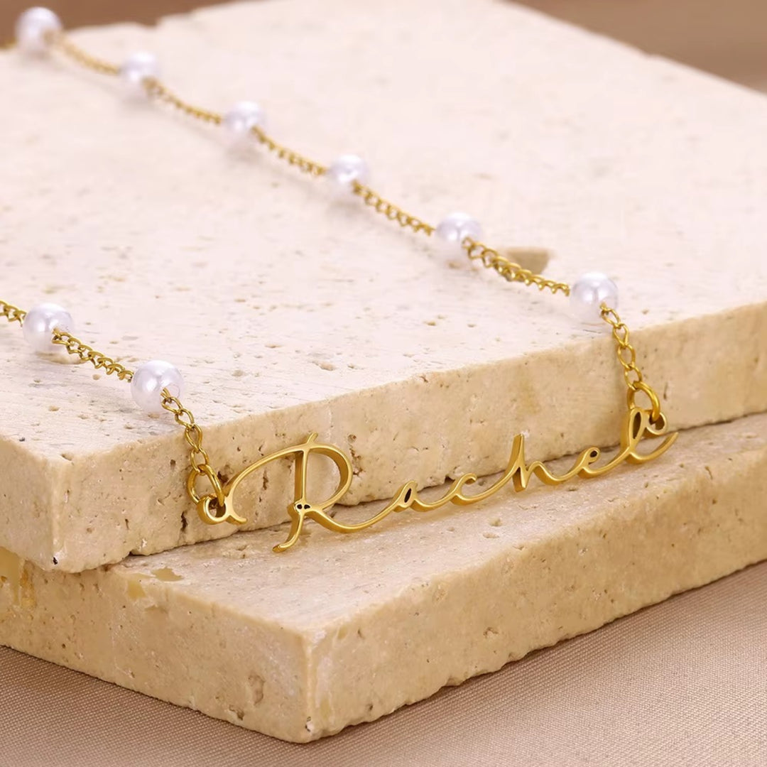 Colar Personalizado Com Nome E Pérolas Banhada a Ouro 18k