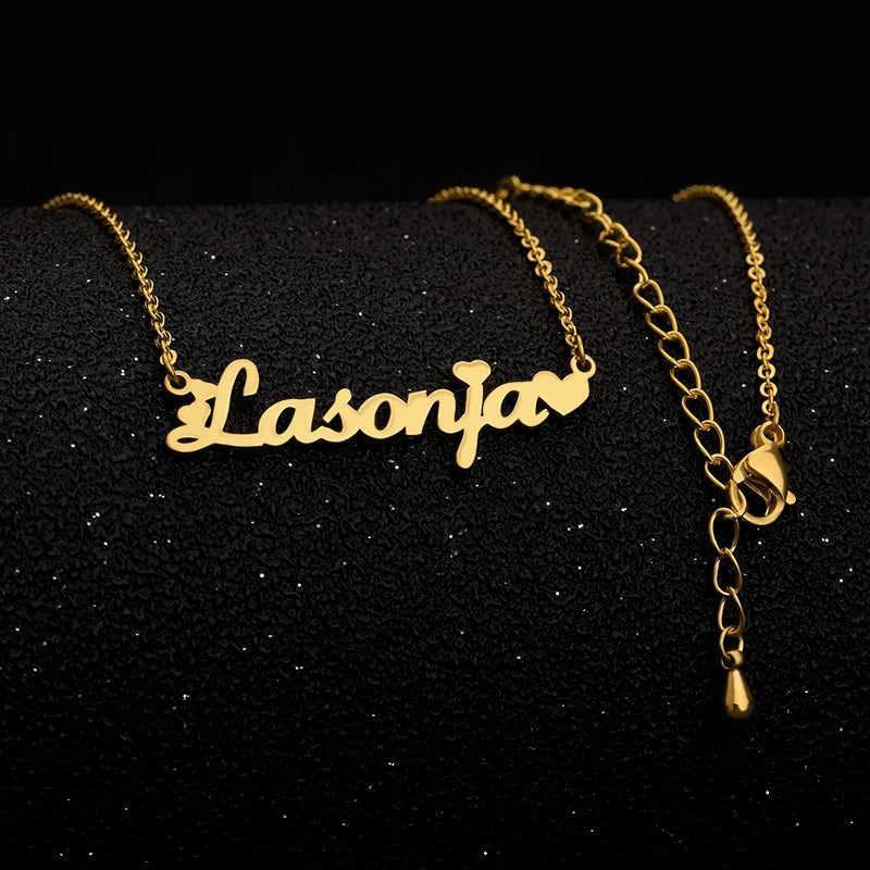 Colares com nome personalizado para mulheres, colar com nome personalizado com coração e borboleta gargantilha, aço inoxidável, presente da jóia do casamento