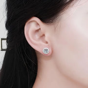 Brinco Halo Redondo de Moissanite 0,5 ou 1 ct em Prata 925