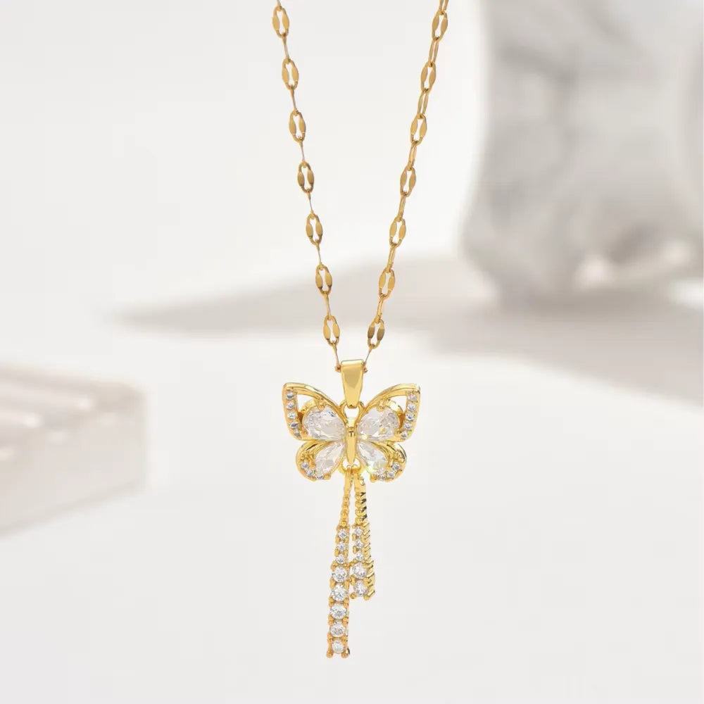 Colar Feminino Borboleta Lua com Zircônias Em Aço Inoxidável