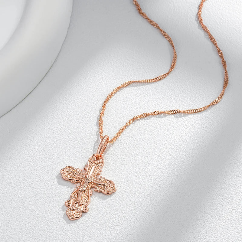 Colar Feminino Cobre Cruz Ortodoxa Barroca Arabesco Ouro Rosé