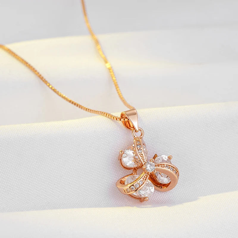 Colar Feminino Cobre Flor Giratória 3 Pétalas Pear Pavê Zircônia Veneziana Ouro Rosé 585