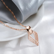 Colar Feminino Cobre Triangular Vazado Linhas Cruzadas Ouro Rosé 585