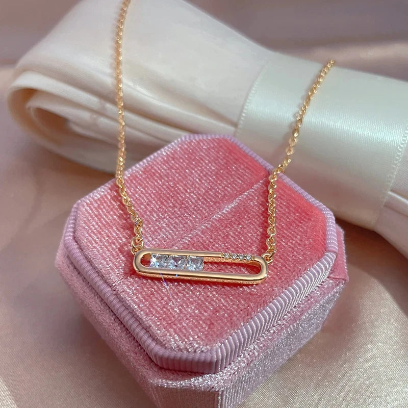 Colar Feminino Cobre Barra Oval Zircônia Cristal Ouro Rosé