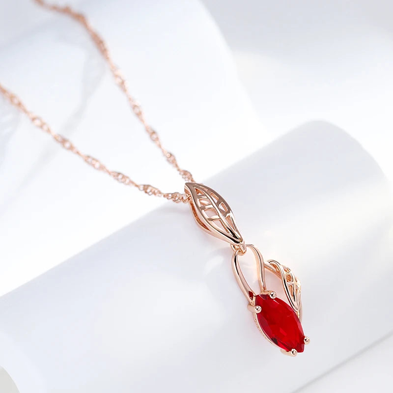 Colar Feminino Cobre Rubi Marquise Pétalas Vazadas Arabesco Ouro Rosé 585