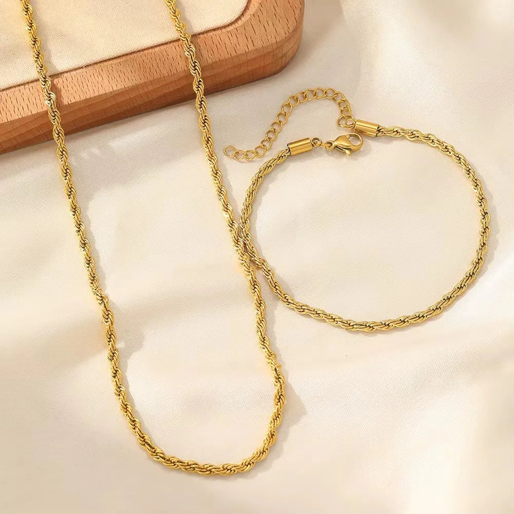 Kit Colar Feminino E Pulseira Torcida Em Aço Inoxidável