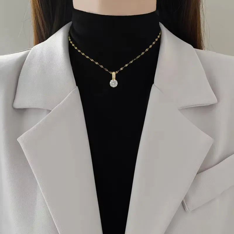 Colar Feminino Choker Simples Elegante em Aço Inoxidável