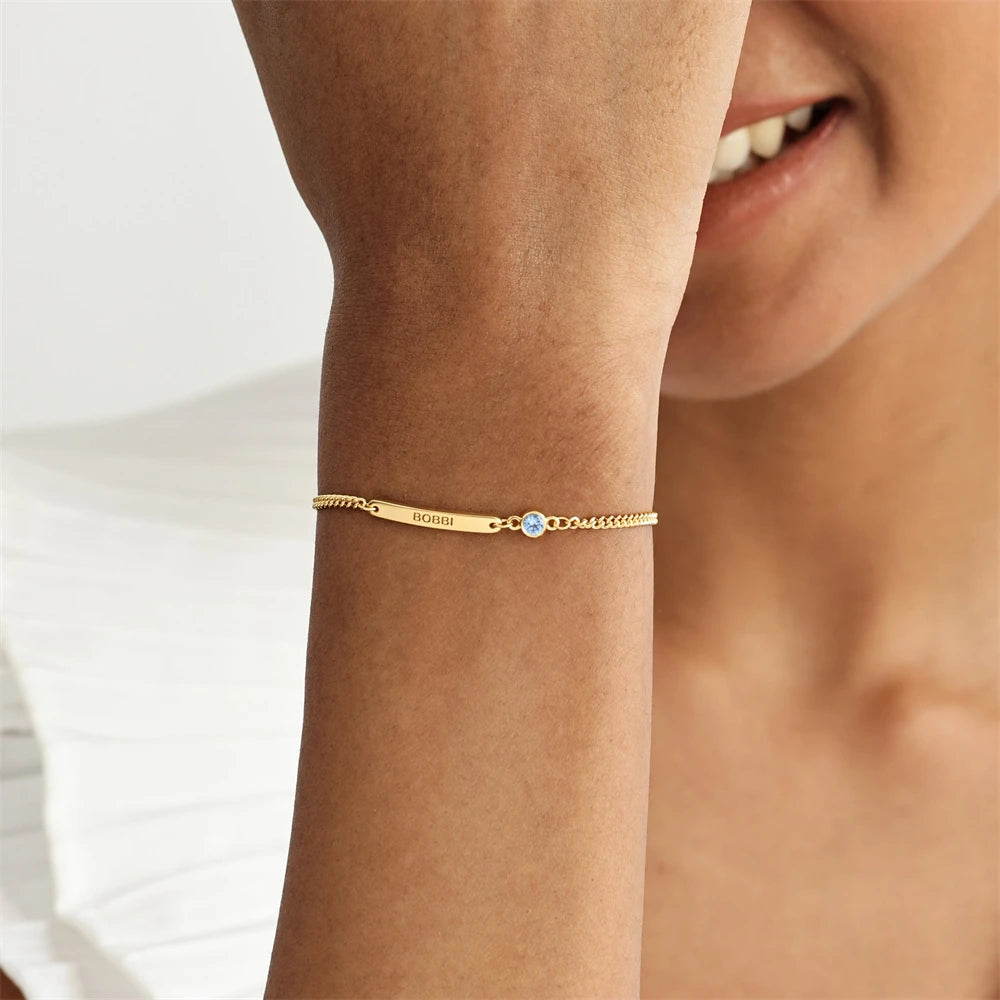 Pulseira Personalizada com Pedra de Aniversário e Nome Gravado
