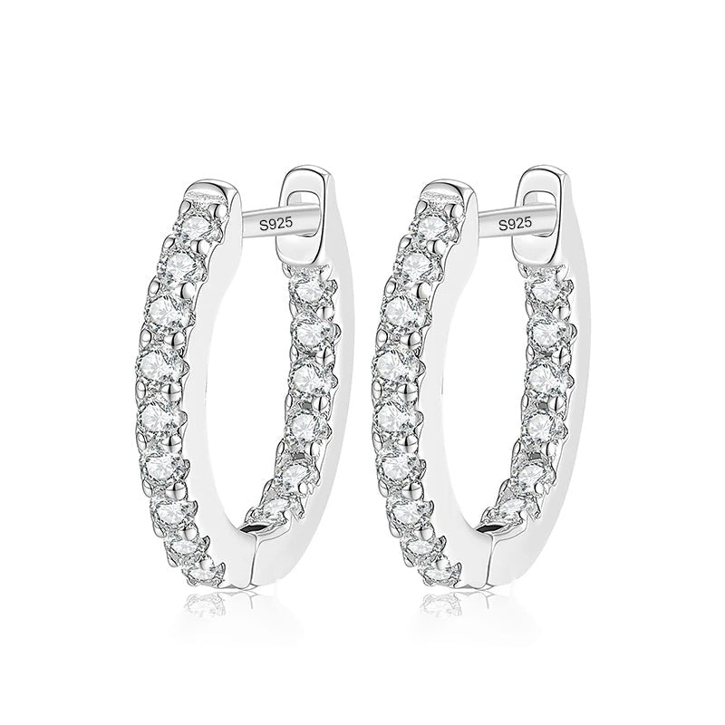 Brinco argolinha de 14 mm cravejada de moissanite em prata 925