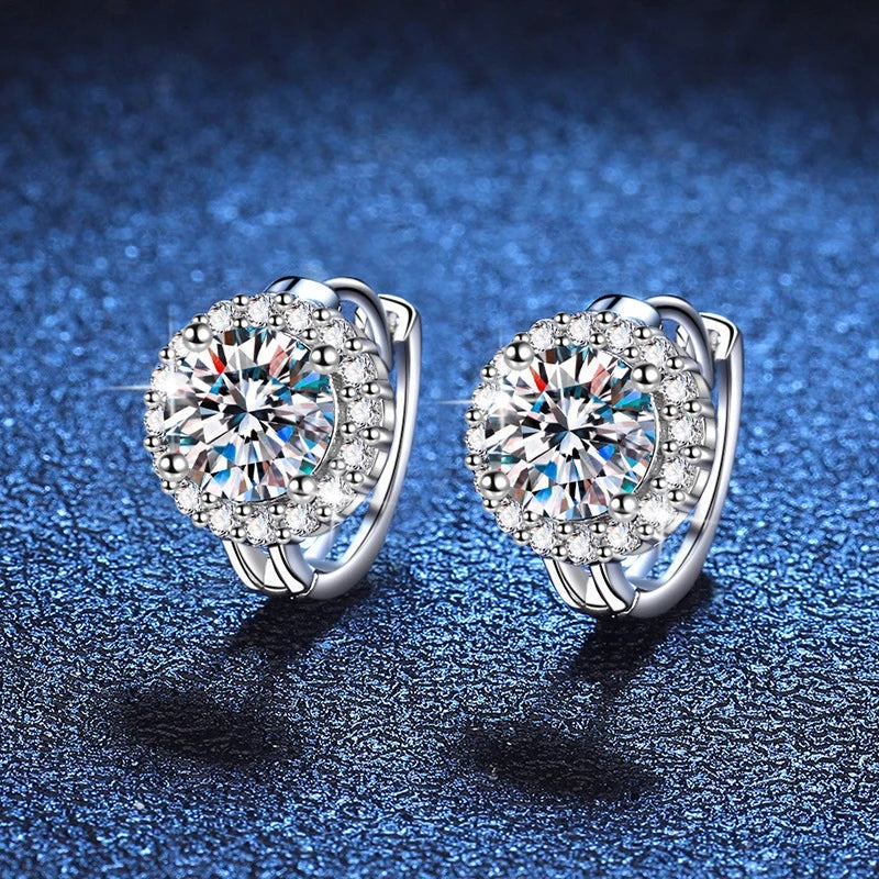 Brinco argolinha chuveiro de moissanite em prata 925, par de frente