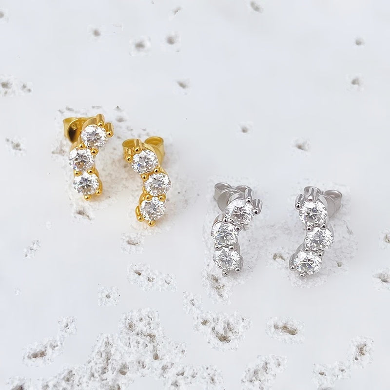 Pares de brincos trio de moissanites em ouro branco e dourado