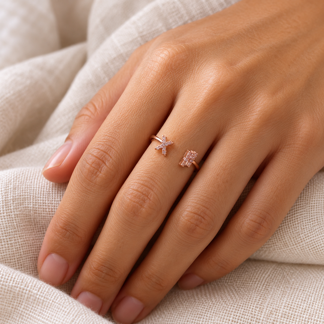 Anel Personalizado com Letras e Zircônia Banhado a Ouro 18k