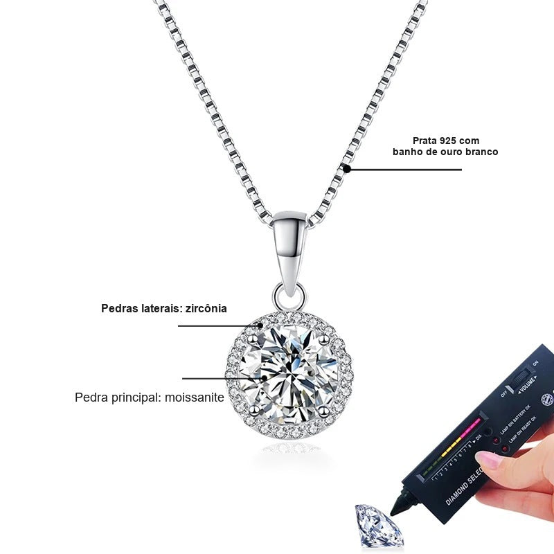 Colar halo redondo: moissanite central, zircônias ao redor e prata 925 com banho de ouro branco