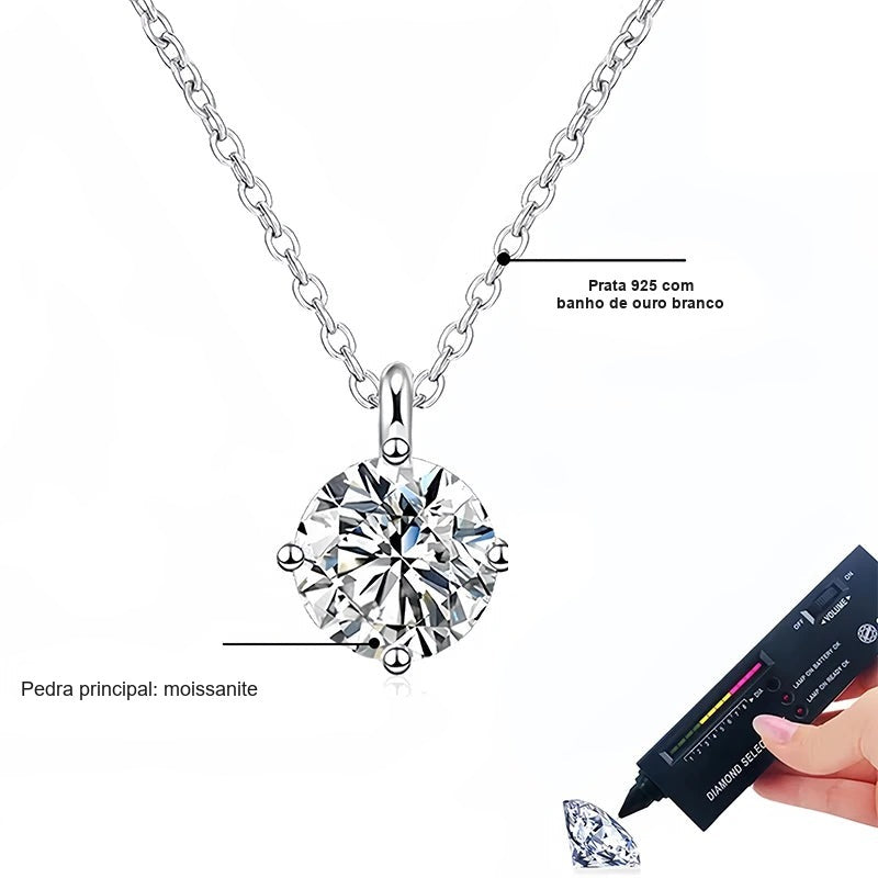 Colar ponto de luz de 4 garras: moissanite e prata 925 com banho de ouro branco