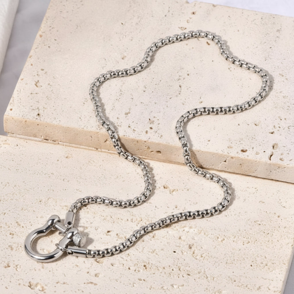 Colar Feminino Mosquetão Minimalista Aço Inoxidável - Ziriah