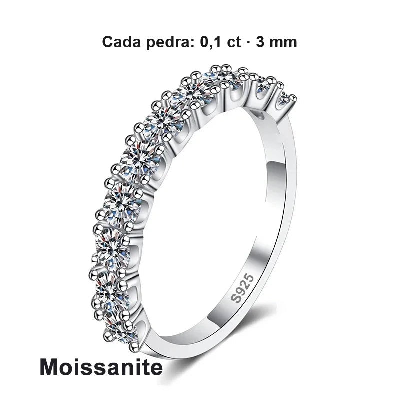 Medida das pedras da meia aliança: cada moissanite de 3 mm tem 0,1 ct