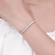 Pulseira riviera degradê de moissanite no pulso